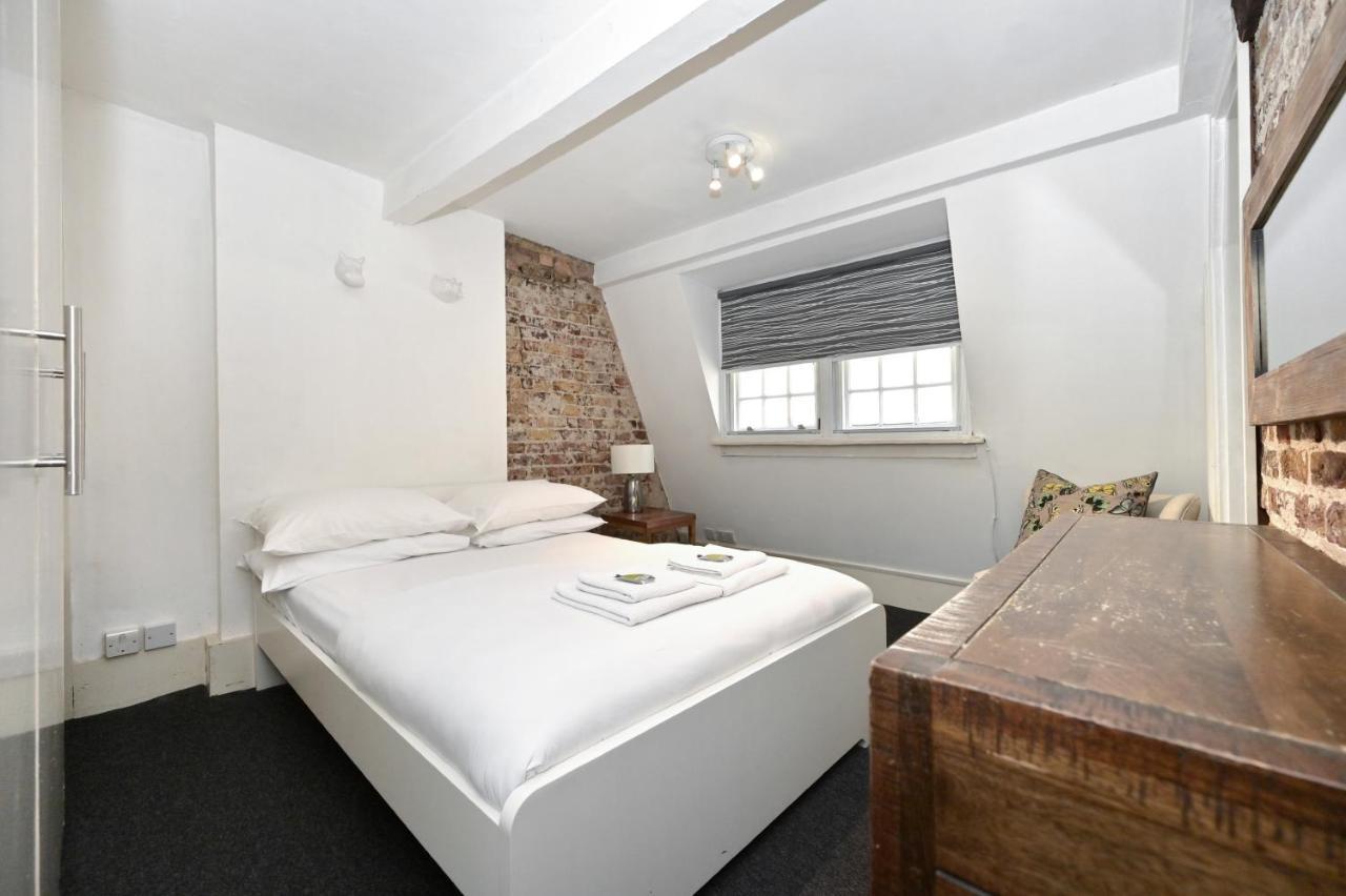 Soho, Piccadilly & Chinatown - Two Bedroom & Two Double Beds Apartment Лондон Экстерьер фото